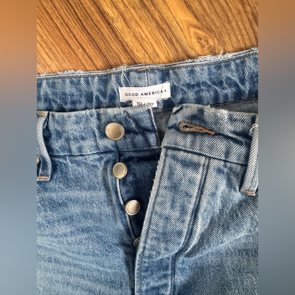 Good American jeans size 10 with center slits